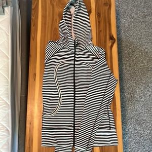 Lululemon Striped Scuba. Full zip. Thumb holes.